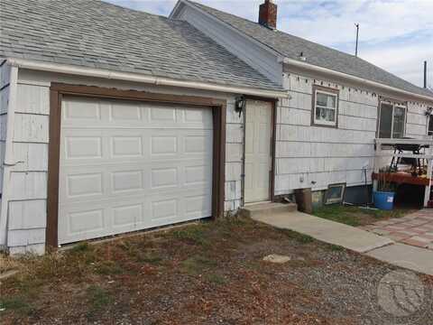 1102 2nd Street East, Roundup, MT 59072