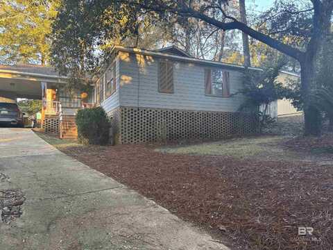 203 Maplewood Loop, Daphne, AL 36526