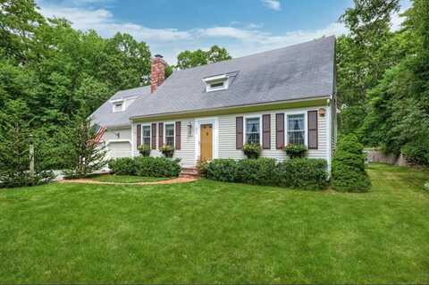 626 River Road, Marstons Mills, MA 02648