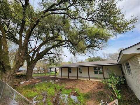 5540 NAVAHO Trail, Alexandria, LA 71301