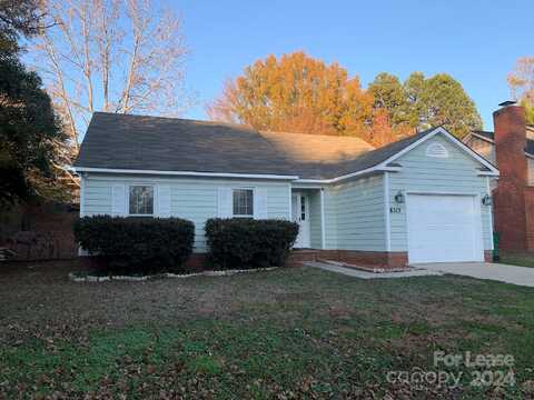 8313 Mission Hills Road, Charlotte, NC 28227