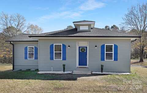 1104 N Salisbury Avenue, Spencer, NC 28159