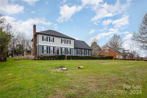 8823 Dartmoor Place, Mint Hill, NC 28227