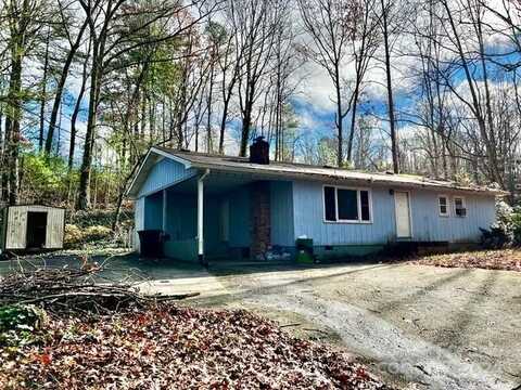 316 Higgins Drive, Hendersonville, NC 28791