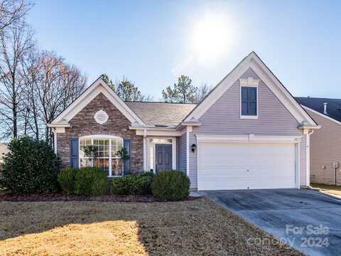 8517 Condor Circle, Charlotte, NC 28269