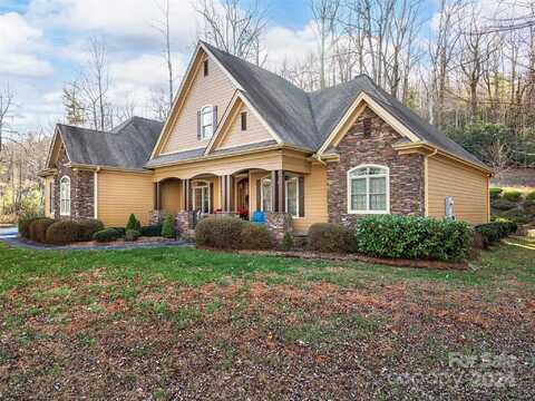 318 Freedom Trail Court, Zirconia, NC 28790