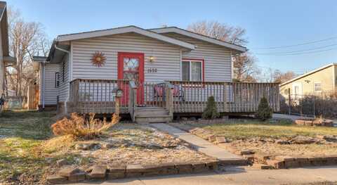 1532 E 13th Street, Des Moines, IA 50316