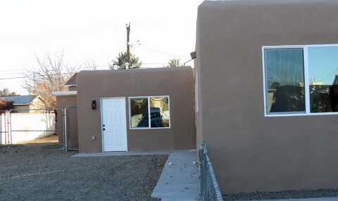 902 PALO DURO Avenue NW, Albuquerque, NM 87107