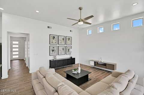 undefined, Horizon City, TX 79928