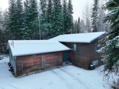 3221 WYATT ROAD, North Pole, AK 99705