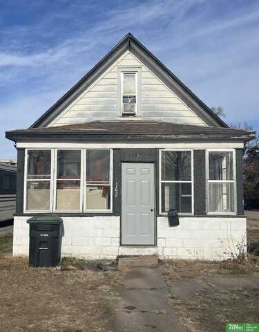 3162 Pratt Street, Omaha, NE 68104