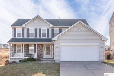 2703 Arrowhead Lane, Bellevue, NE 68123