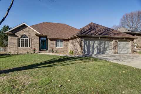 909 E Maplewood Street, Springfield, MO 65807