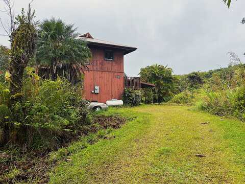 2560 KAIWIKI RD, HILO, HI 96720