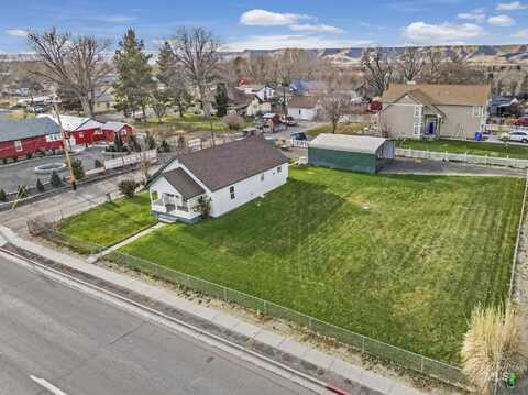 560 N State Street, Hagerman, ID 83332