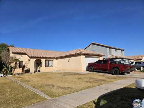 1302 Jacaranda Dr, El Centro, CA 92243