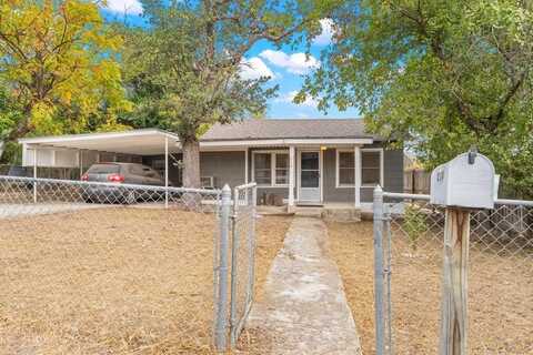 610 Marion, Kerrville, TX 78028