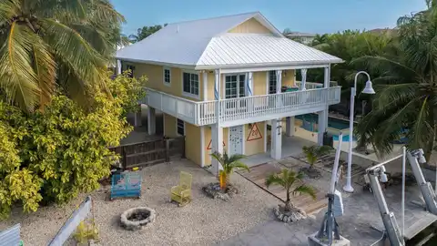 128 Le Grand Lane, Cudjoe Key, FL 33042