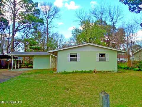 218 Summerhaven Drive, Yazoo City, MS 39194