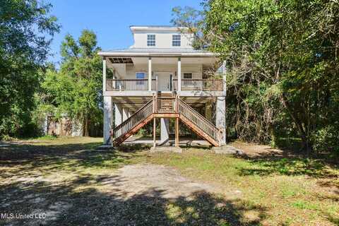 512 W Beach Boulevard, Pass Christian, MS 39571