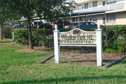 4915 BAY STREET NE, Saint Petersburg, FL 33703