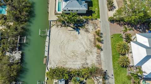 592 JUAN ANASCO DRIVE, LONGBOAT KEY, FL 34228