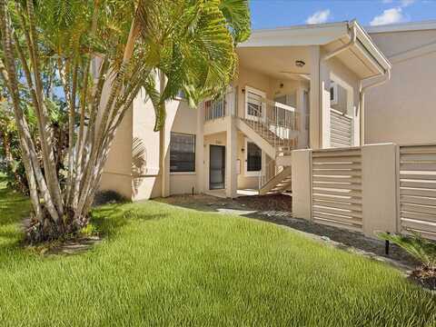 121 LINDSAY LANE, OLDSMAR, FL 34677