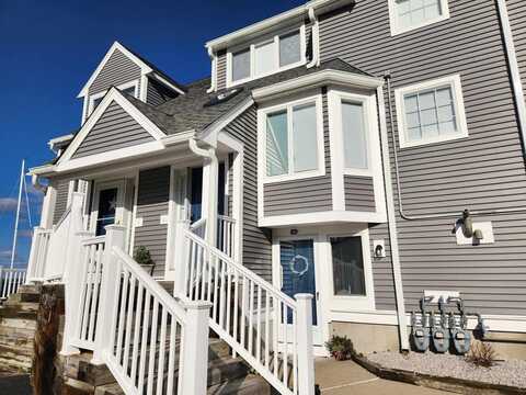 700 Shore Dr, Fall River, MA 02721