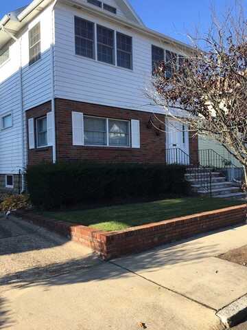 91 Hillsdale, Medford, MA 02155