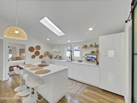 110 Curtis Place, Manasquan, NJ 08736