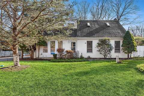 20 Walton Street, Springs, NY 11937