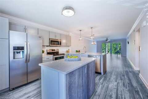 3021 Sandpiper Bay, NAPLES, FL 34112