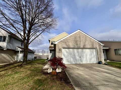 2908 Sierra Drive, Champaign, IL 61822