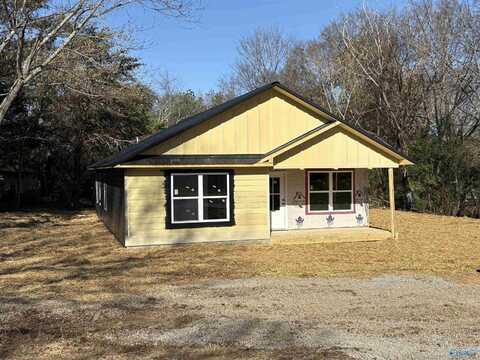 4939 Cherrywood Drive, Guntersville, AL 35976