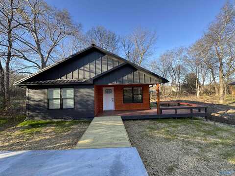 927 Joyce Avenue, Albertville, AL 35951