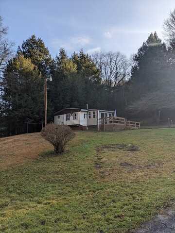 11 Turkey Nob Lane, Coudersport, PA 16915