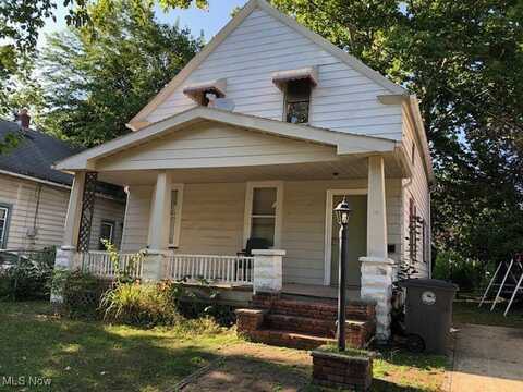 7211 Covert Avenue, Cleveland, OH 44105