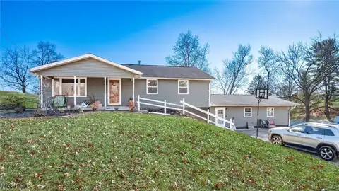 1269 Ellen Drive, Zanesville, OH 43701