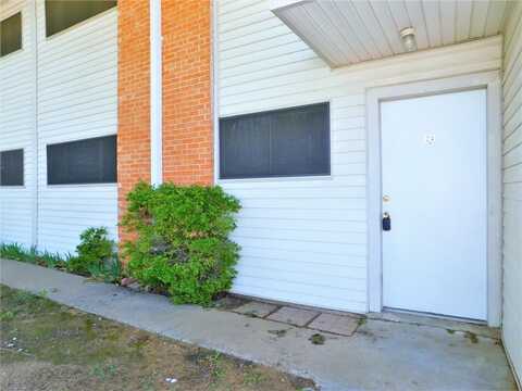 401 Betchan Street, Lake Dallas, TX 75065