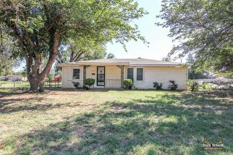 2629 Mesquite Street, Vernon, TX 76384