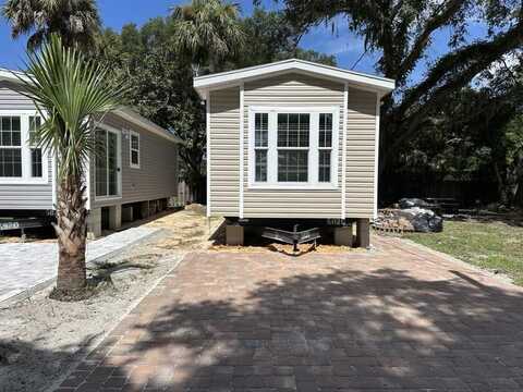 14035 W. River Road, Inglis, FL 34449