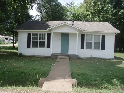 711 Corbin, Ashdown, AR 71822