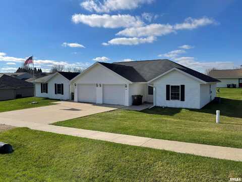 706 Myatt Drive, Maquoketa, IA 52760