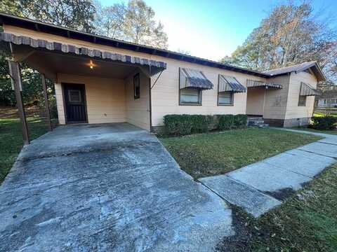 104 S 10th Street, Lumberton, MS 39455