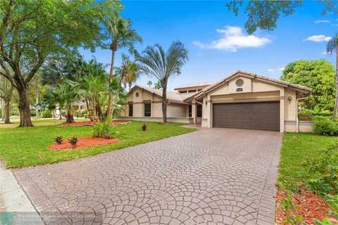 10355 NW 6th Ct, Coral Springs, FL 33071