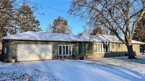 1021 N Shore Drive NE, Menomonie, WI 54751