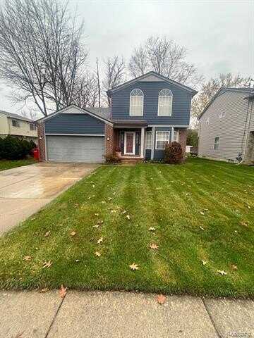 27035 NW SELKIRK Street, Southfield, MI 48076