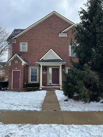 1302 W CRYSTAL Circle, Canton, MI 48187