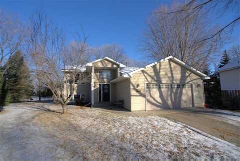 8345 Grace Court, Victoria, MN 55386