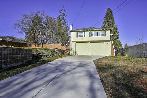 712 Oak Street, Yreka, CA 96097